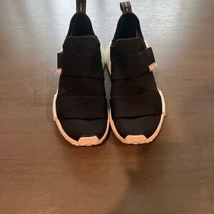 Adidas Women's Originals NMD R1 Women's  Sneaker Running Shoe Trainer Size 6